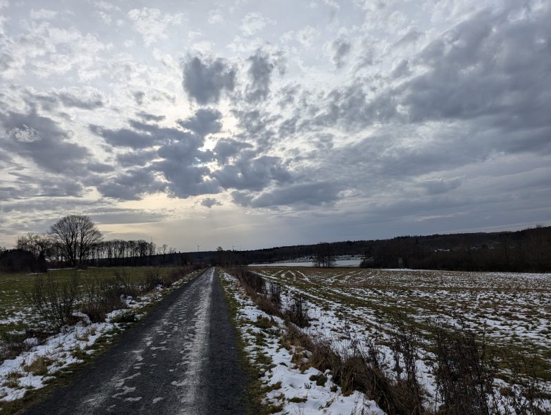 Von Kunidorf nach Vöhl am Edersee